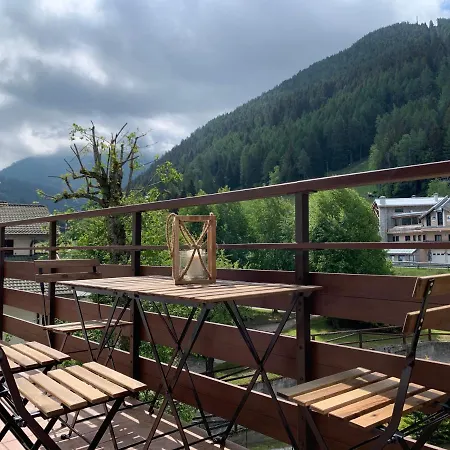 White Rock Ponte Di Legno